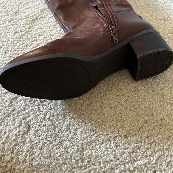 Anne Klein High Boot - Picture 3 of 5